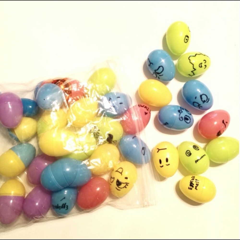 4/$15 🌻 Big bag of decorated treasure hunt eggs
